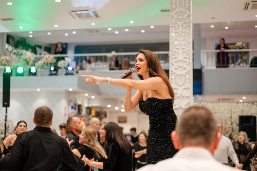 Cristina Spătar a făcut show în Italia