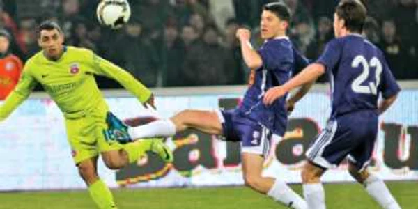 De ce are Tănase interzis la 'vraci' - Revista presei sportive
