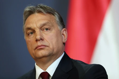 Orbán la butoane jpeg