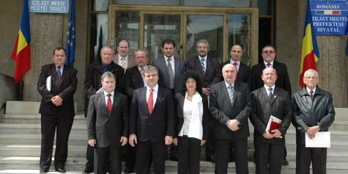 Întâlnirea prefecţilor din ultimii 20 de ani (foto Instituţia Prefectului)