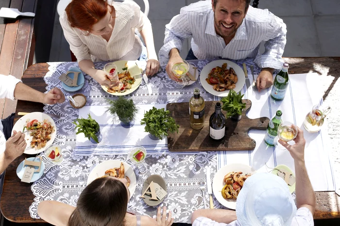 
    Horoscop zilnic 3 iunie: Nativii din zodia Leu au un apetit sporitfoto: Hepta  