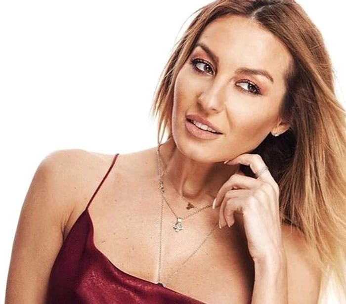 Flavia Mihășan și-a alăptat băiețelul în public Foto Instagram