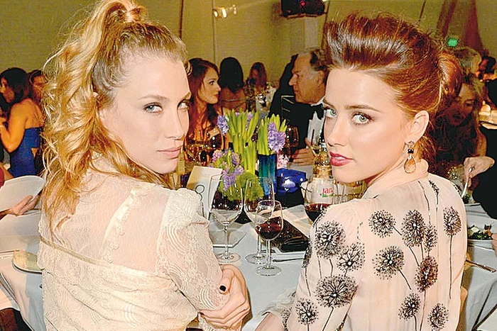 Amber i-a dat papucii după 7 luni de relaţie