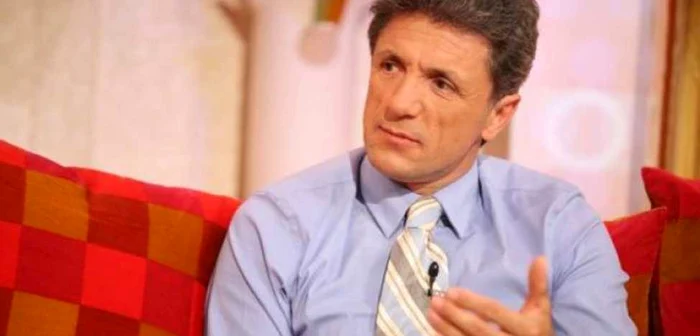Gică Popescu este deocamdată singurul candidat la alegerile pentru preşedinţia FRF