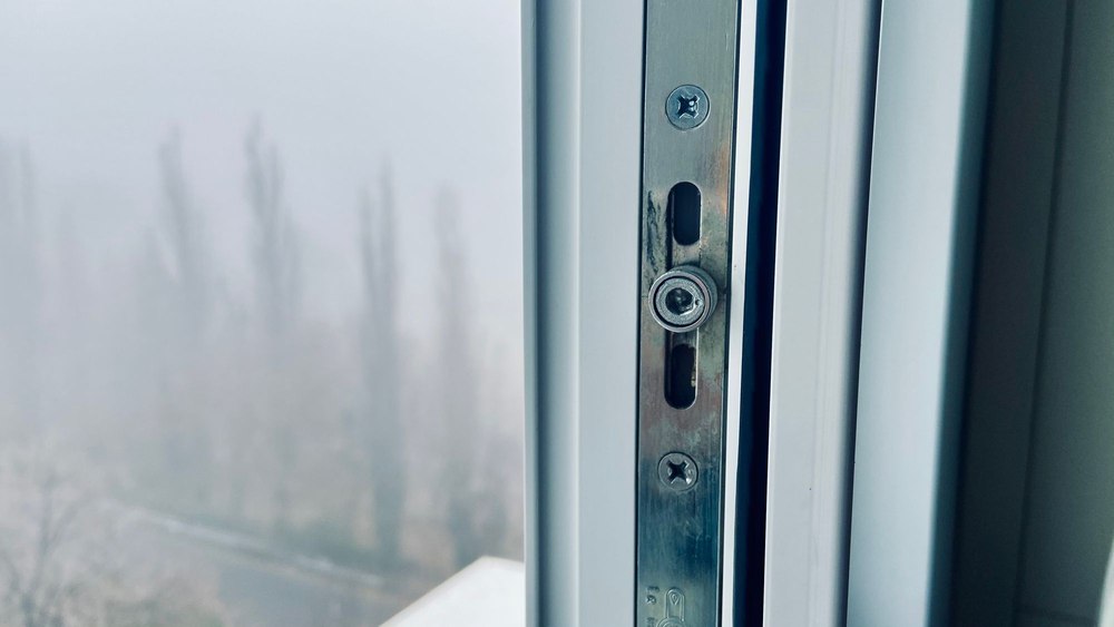 Cum trebuie reglat termopanul iarna. Trucul care îți arată că e cazul să faci ceva VIDEO