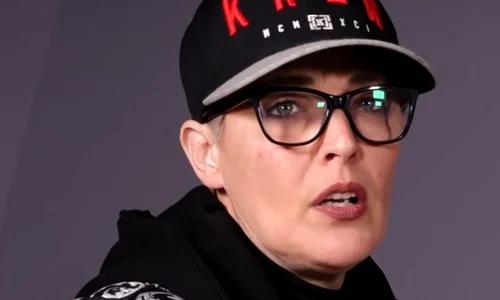 mama lui Whats Up jpeg