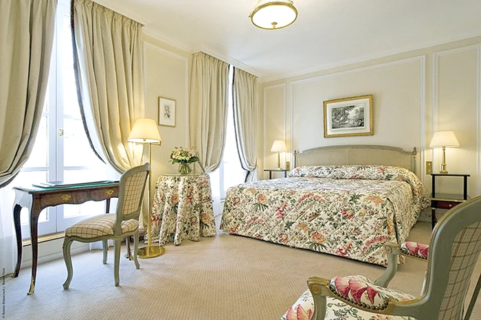 A dormit pe saltea pufoasă