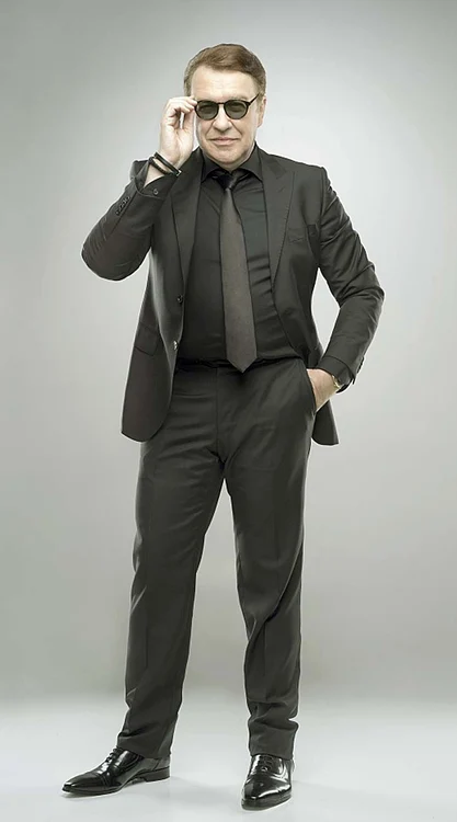 Acum, Gabi Cotabiţă arată ca un manechin