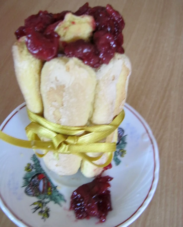 
    Şarlota  «Deliciu franţuzesc»  