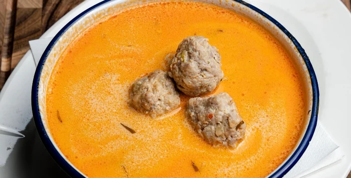 Ciorba de perișoare la 10 lei e delicioasă foto: Click!