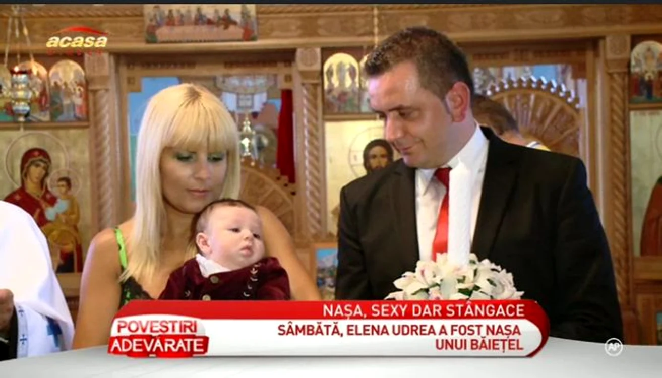 Elena Udrea a fost din nou naşă după şapte ani (captură: ACASĂ TV)