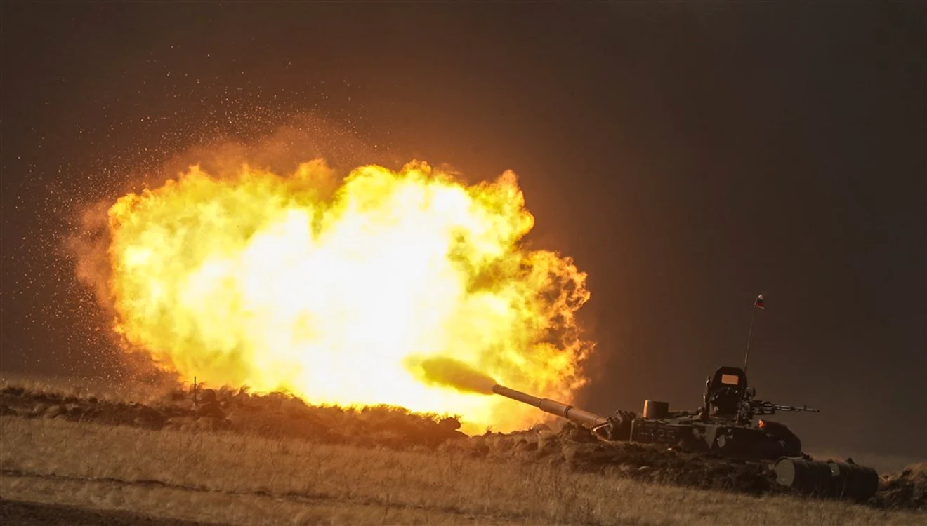 Tanc T-90 în cadrul unui exercițiu militar FOTO EPA-EFE