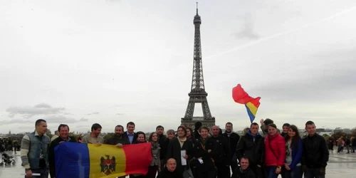 flashmob basarabeni paris