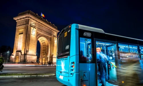 Aşa arată autobuzul în urma impactului cu basculanta jpeg