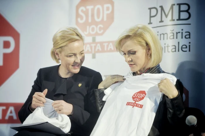 
    Prietenia dintre Gabriela Firea și Carmen Dan s-a transformat într-un război pe viață și pe moarte pentru imagine  