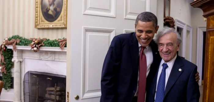 Barack Obama şi Elie Wiesel au avut o strânsă relaţie de prietenie FOTO: Twitter/White House