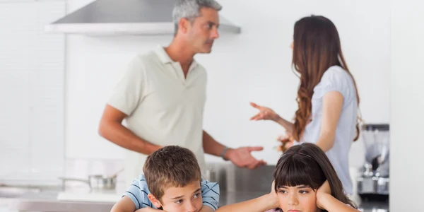 familie disfunctionala foto shutterstock 149041259 jpg