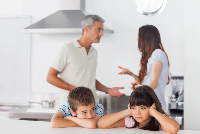 familie disfunctionala foto shutterstock 149041259 jpg