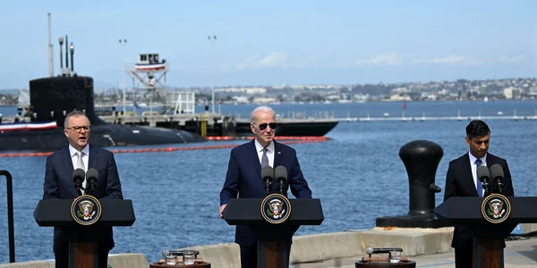 Joe Biden lansează un program de submarine împreună cu premierul australian Anthony Albanese şi cel britanic, Rishi Sunak  Foto Profimedia