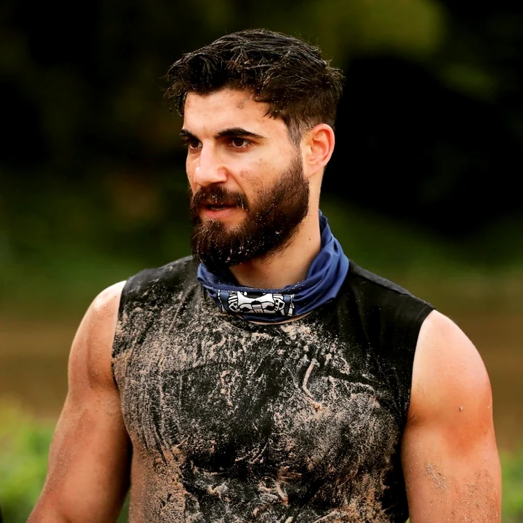 1 andi la survivor romania 8 jpg jpeg