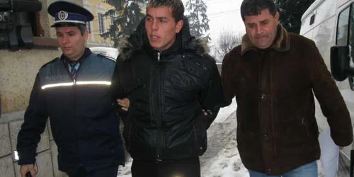 Mihai Gabriel Agache i-a înjurat pe ziarişti