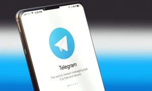 telegram foto sbhutterstock
