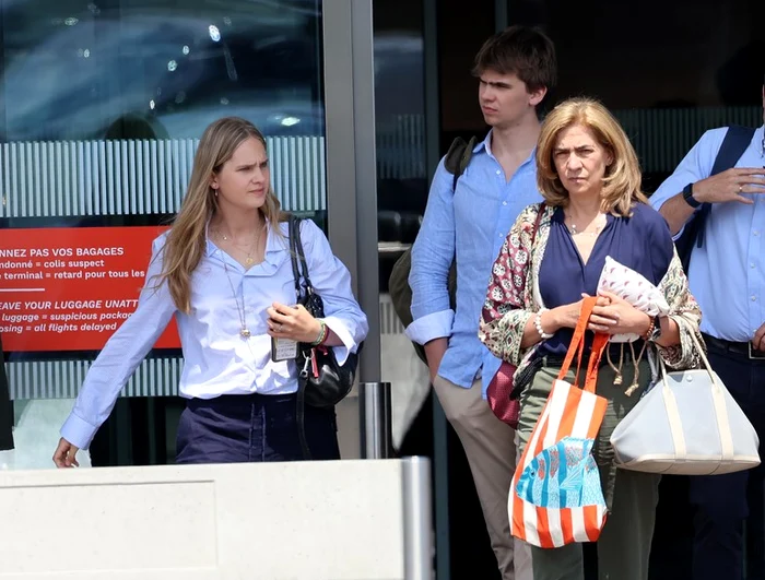 Infanta Cristina, cu Miguel si Irene Urdangarin   profimedia 0784835783 jpg