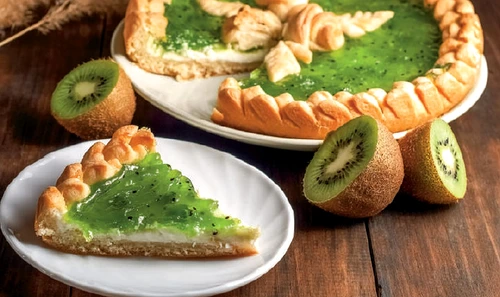 tarta cu kiwi si branza jpg