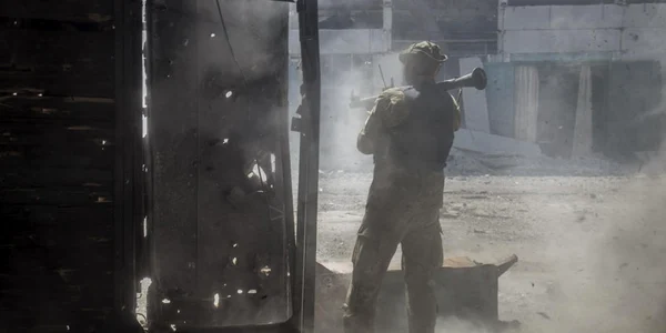 Razboi Ucraina Rusia 22 iunie 2022 distrugeri soldati ucrainieni Severdonetk Ucraina FOTO EPA-EFE 