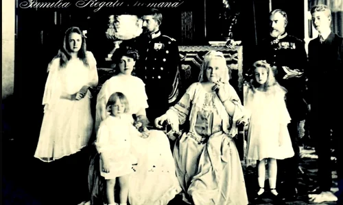 regina maria si familia ei  jpg