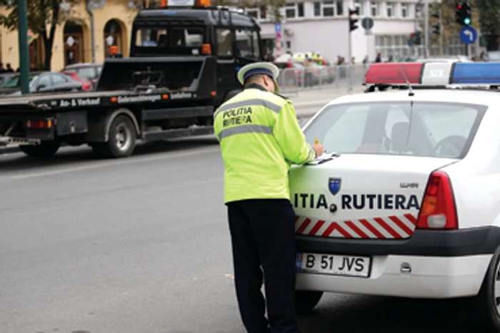 Timişoara: REGIUNEA PE SCURT / Şoferi pândiţi cu fiola