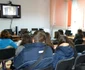 Videoconferinţa „Banii negri“ la „American Corner“ Bacău