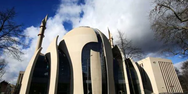 Moscheea centrală din Köln Foto EPA