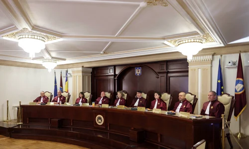 ID319444 INQUAM Photos Octav Ganea jpg