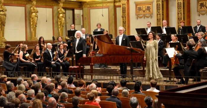 Martin Haselbock, Ronald Brautigam, Malin Hartelius şi Wiener Akademie FOTO fortepiano.eu