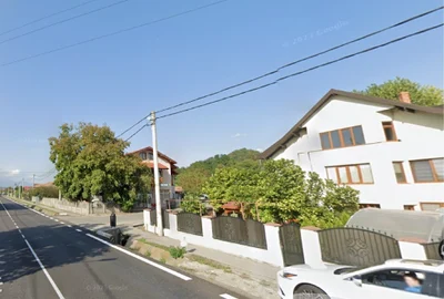 DN7 - centura Râmnicului se intersectează cu strada pe care a fost semnalată prezența unui urs Google Maps