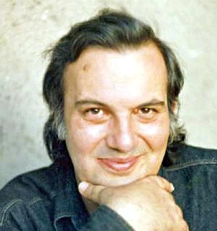 
    Scrie-ne  ce probleme  ai în amor  