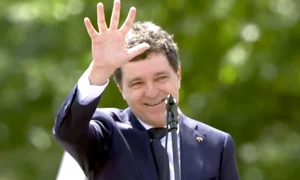 nicușor dan miting varsovia jpg