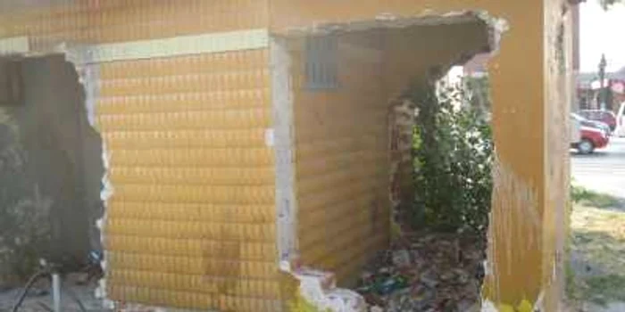 Fosta benzinărie pe actele clubului Poli