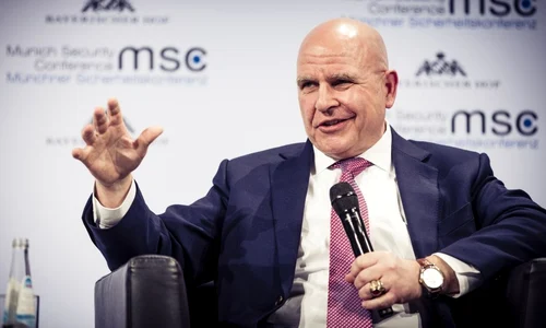 După Tillerson urmează generalul H R  McMaster? jpeg