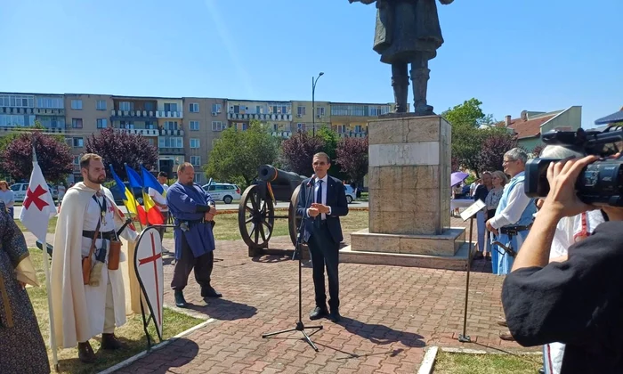 Ceremonii comemorative la Alba-Iulia și Hunedoara, în memoria lui Ioan de Hunedoara (© Consiliul Județean Hunedoara)
