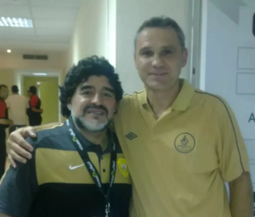 Mihali și Maradona, la meciul de poveste din Emirate