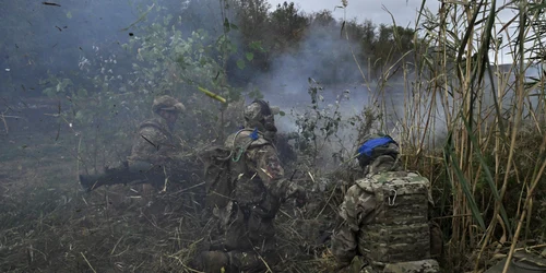 Soldați ucrainieni pe frontul din Ucraina oct 2023 FOTO AFP (3) jpg