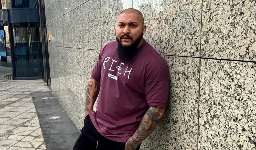 Manelistul Dani Mocanu şi fratele lui, condamnați la închisoare pentru tentativă de omor. Decizia nu e definitivă