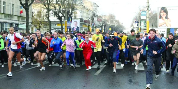 Culoarul de alergare s-a dovedit neîncăpător pentru cei dornici de o întrecere sportivă