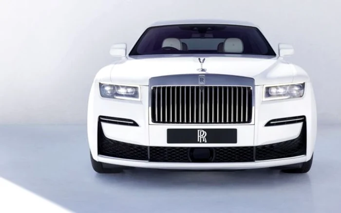 Rolls Royce Ghost 2020