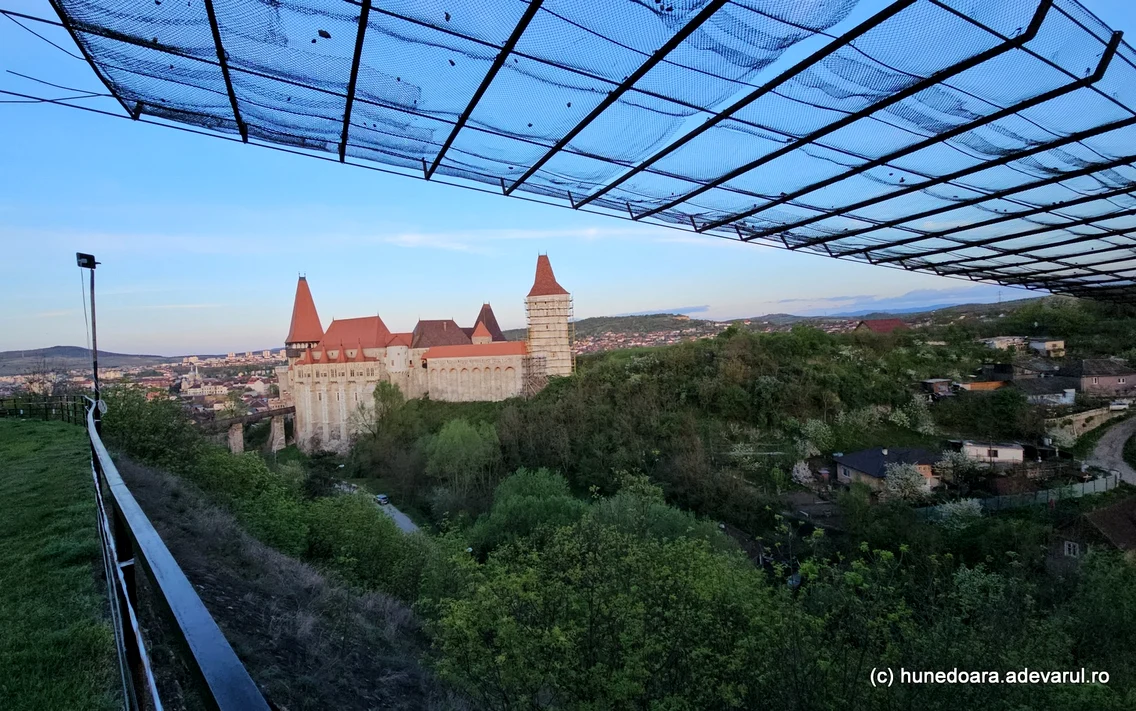 Valea Zlasti Hunedoara  Ruinele funicularului  Foto Daniel Guță (57) jpg
