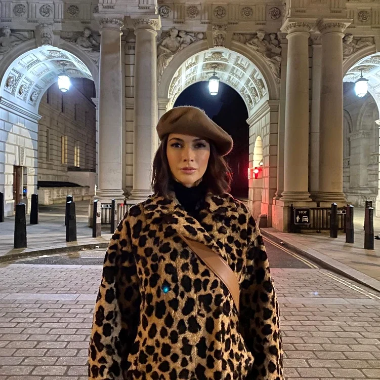 1 andreea berecleanu londra jpg jpeg