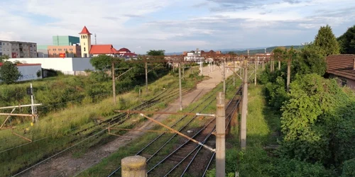 lucrari la calea ferata in statia cfr simeria foto daniel guta adevarul