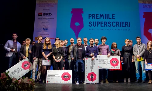 Cîștigătorii Premiilor Superscrieri 2015 jpeg